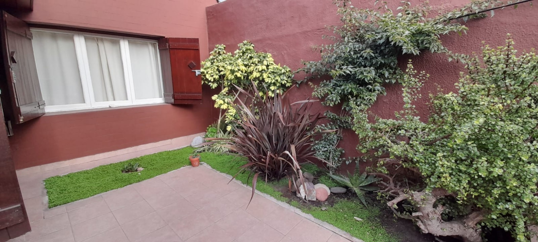 VENTA CASA 3  AMBIENTES.