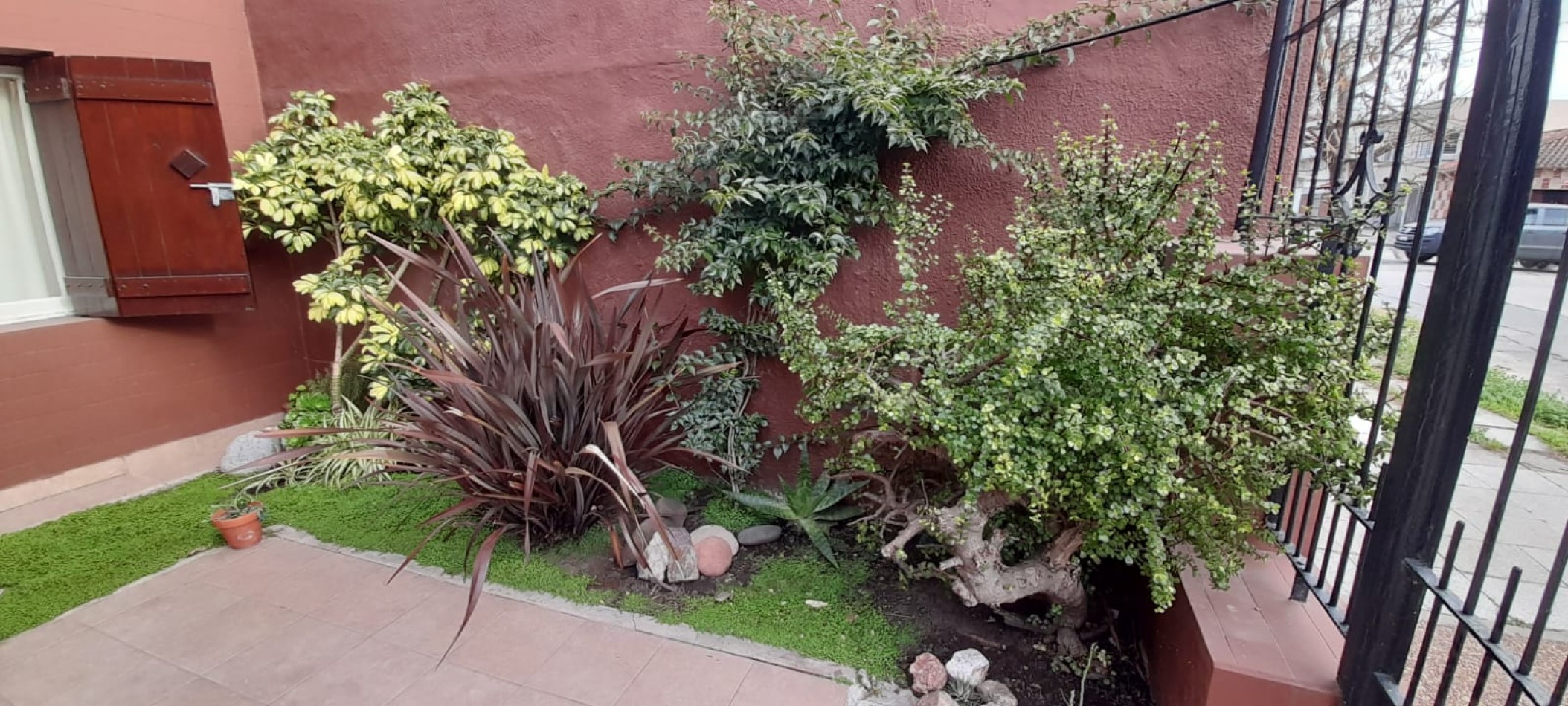 VENTA CASA 3  AMBIENTES.