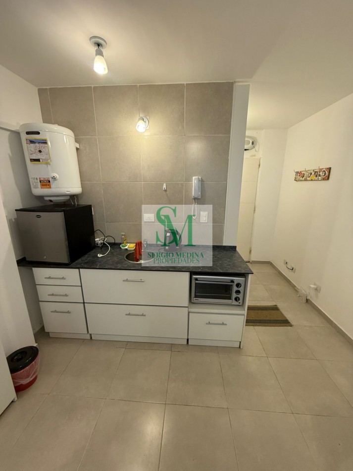 Venta: Monoambiente Funcional con Cochera Propia