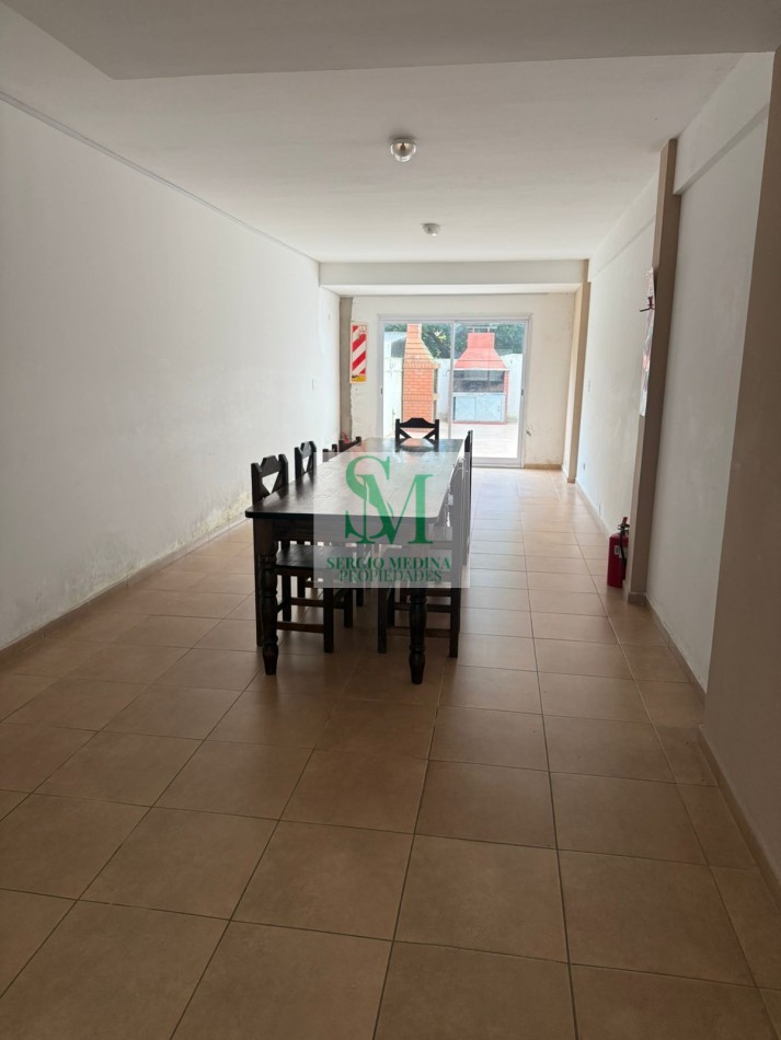 Venta: Monoambiente Funcional con Cochera Propia