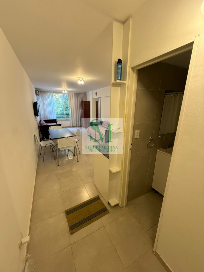 Venta: Monoambiente Funcional con Cochera Propia