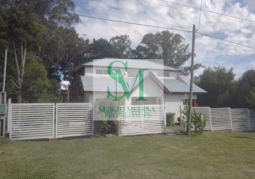 VENTA. CASA EN SIERRAS DE LOS PADRES.