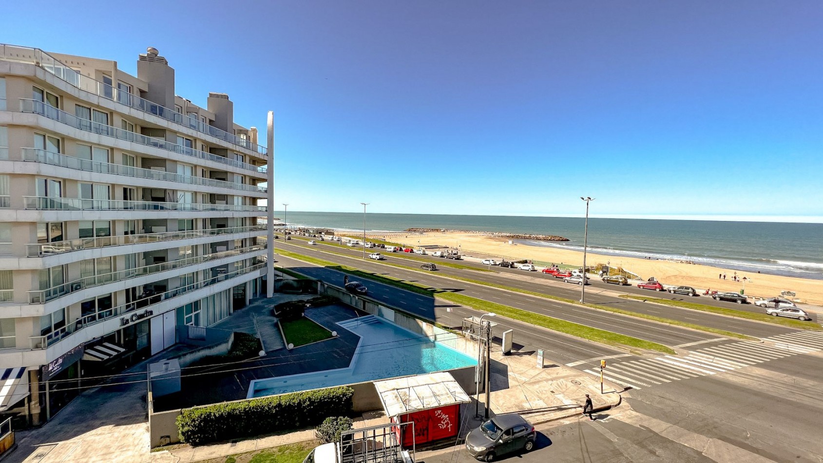 DEPARTAMENTO 1 AMBIENTE AL FRENTE CON BANCON Y VISTA AL MAR